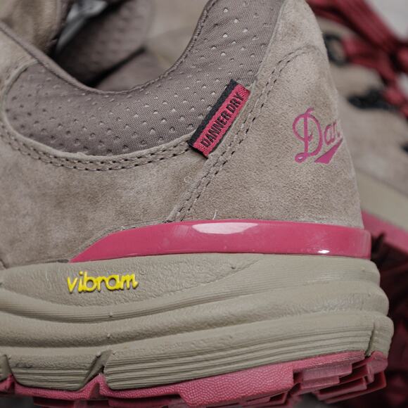 Danner Dry Mountain 600 Low Outdoor Hiking Shoes Gray Suede Plum Womens Size 7.5 - Picture 15 of 16